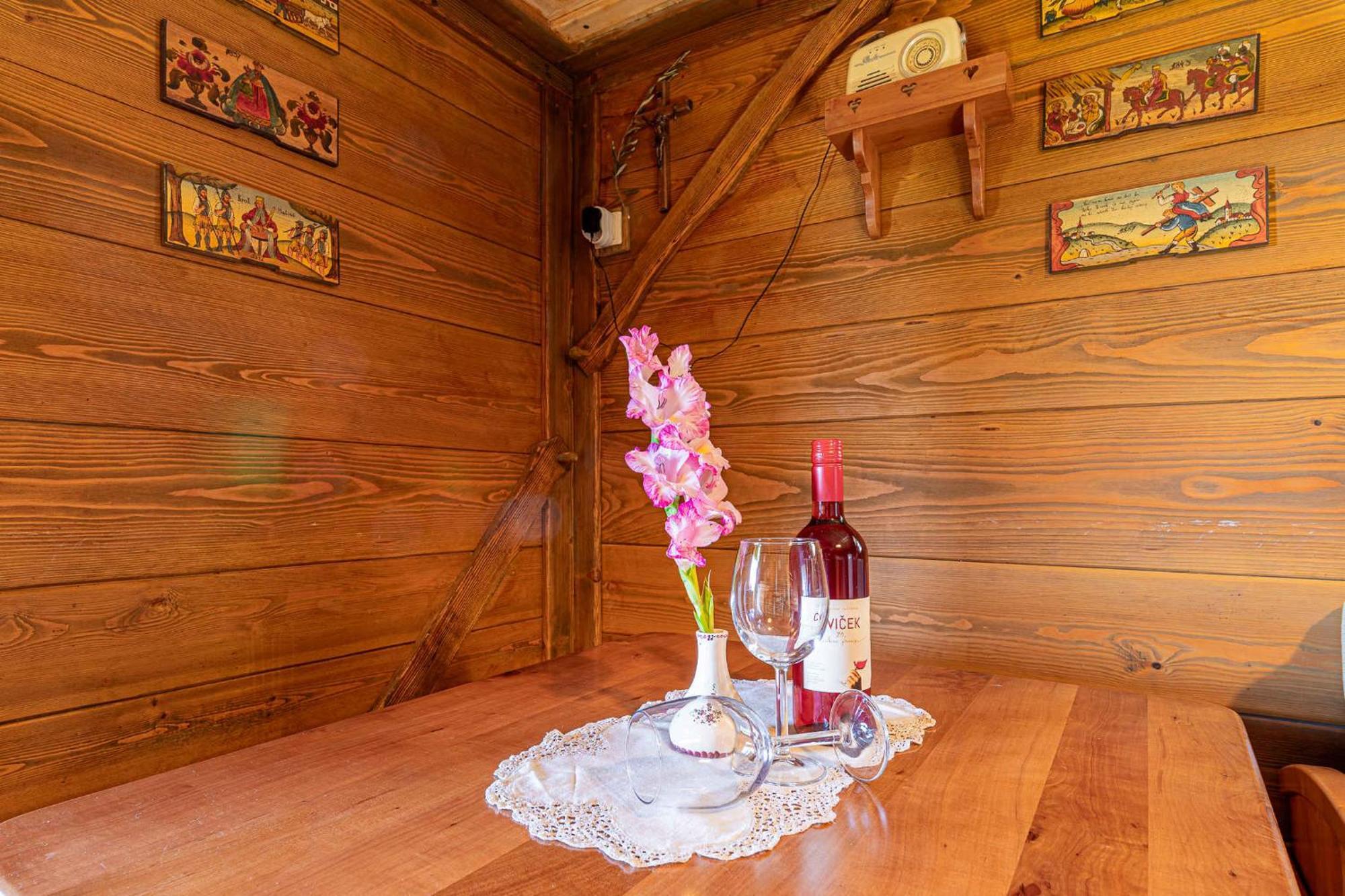 Holiday Home In Otocec - Kranjska Krain 26039 Dış mekan fotoğraf